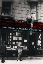 SHAKESPEARE AND COMPANY - UMA LIVRARIA NA PARIS DO