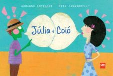 JULIA E COIO