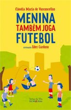 MENINA TAMBEM JOGA FUTEBOL